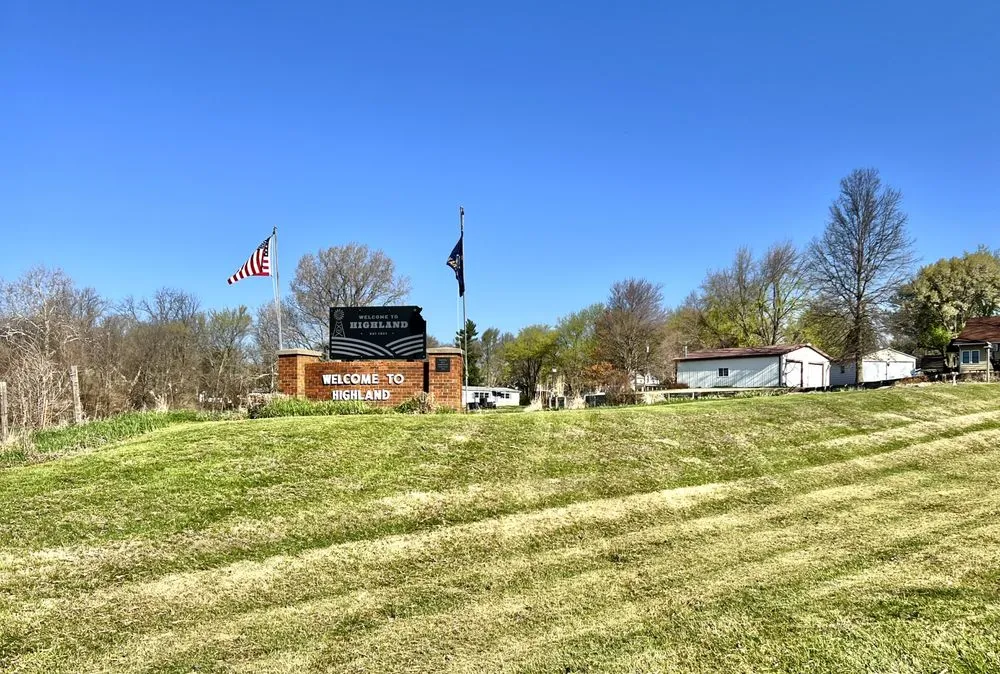 Local landscape installation experts serving Highland, KS - Dove Creek Premier