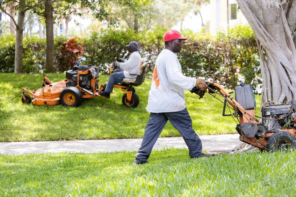 Reliable lawn mowing service experts serving Pompano Beach, FL - Dovetail Landscape