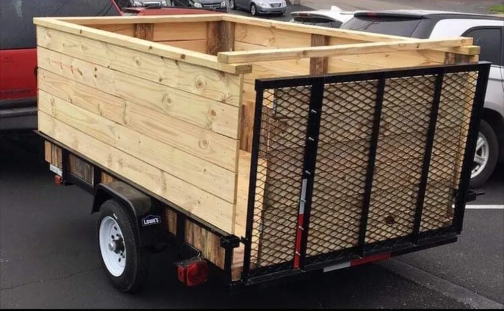 Professional yard maintenance experts serving Glasgow, KY - Dovito's Lawn Care