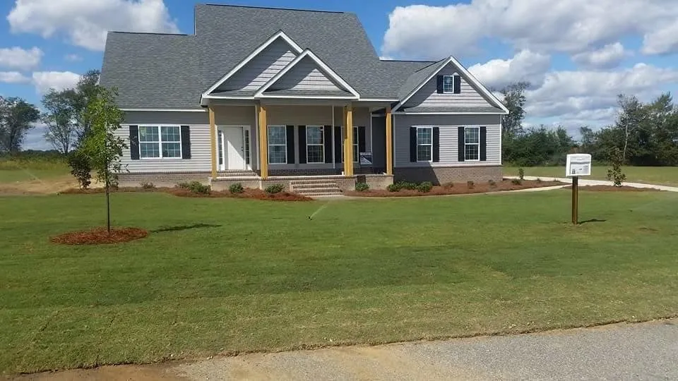 Custom landscape installation experts serving Statesboro, GA - Down 2 Earth Irrigation & Landscaping