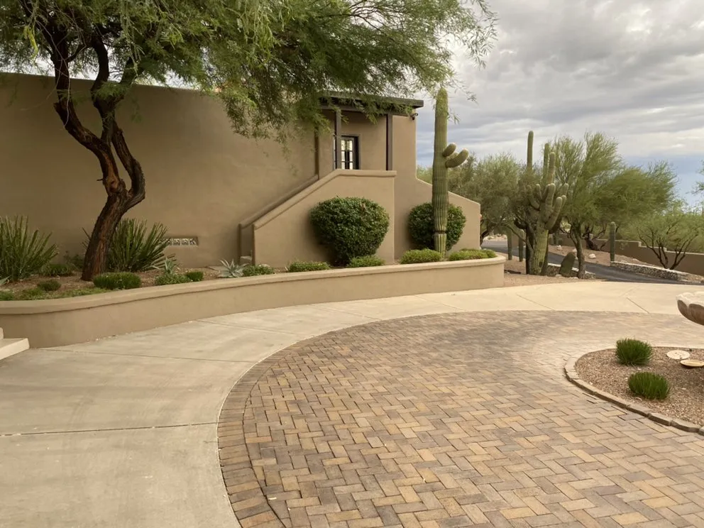 Professional yard maintenance with custom design in Tucson, AZ by Down 2 Earth Landscape