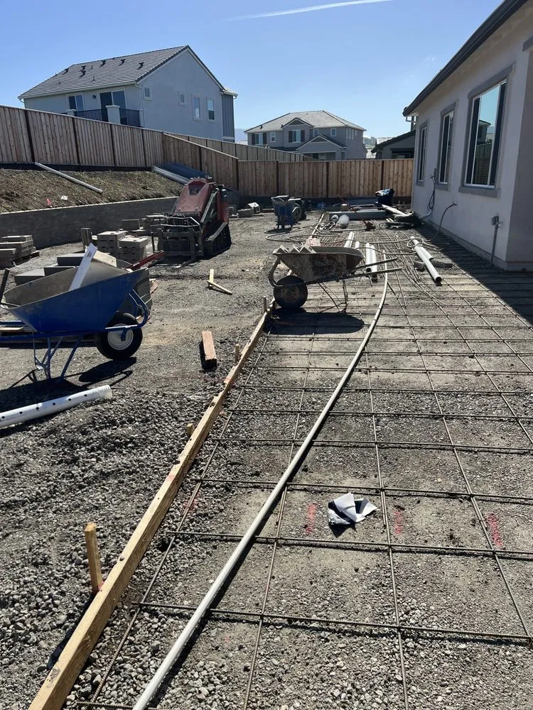 Top-rated landscaping services experts serving Santa Clara, CA - Down and Dirty Landscaping