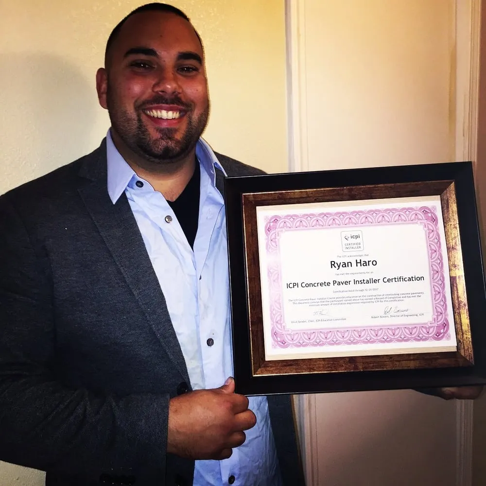 Expert outdoor landscaping for beautiful yards in Santa Clara, CA by Down and Dirty Landscaping