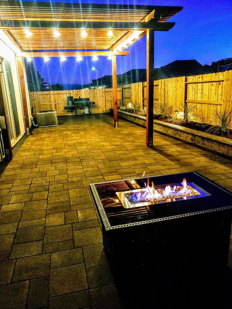 Expert yard maintenance for year-round maintenance across Santa Clara, CA - Down and Dirty Landscaping