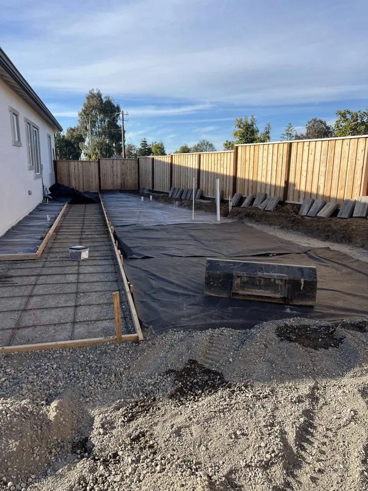 Affordable yard cleanup service experts serving Santa Clara, CA - Down and Dirty Landscaping