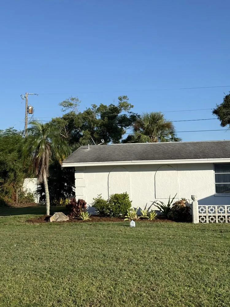 Local lawn care service for homes across Venice, FL - Down South Landscaping