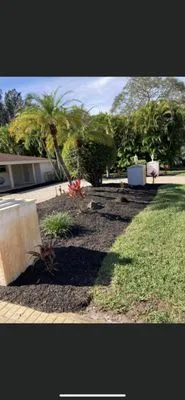 Down South Property Maintenance & Landscape Design Logo