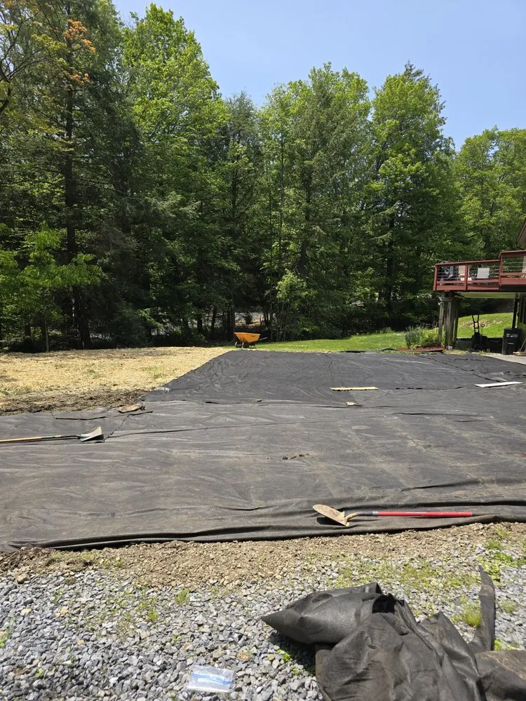Trusted garden landscaping for beautiful yards across Central City, PA - Down to Earth at the Lake