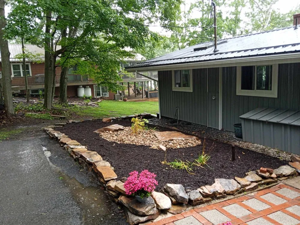 Reliable yard cleanup service for year-round maintenance in Central City, PA by Down to Earth at the Lake