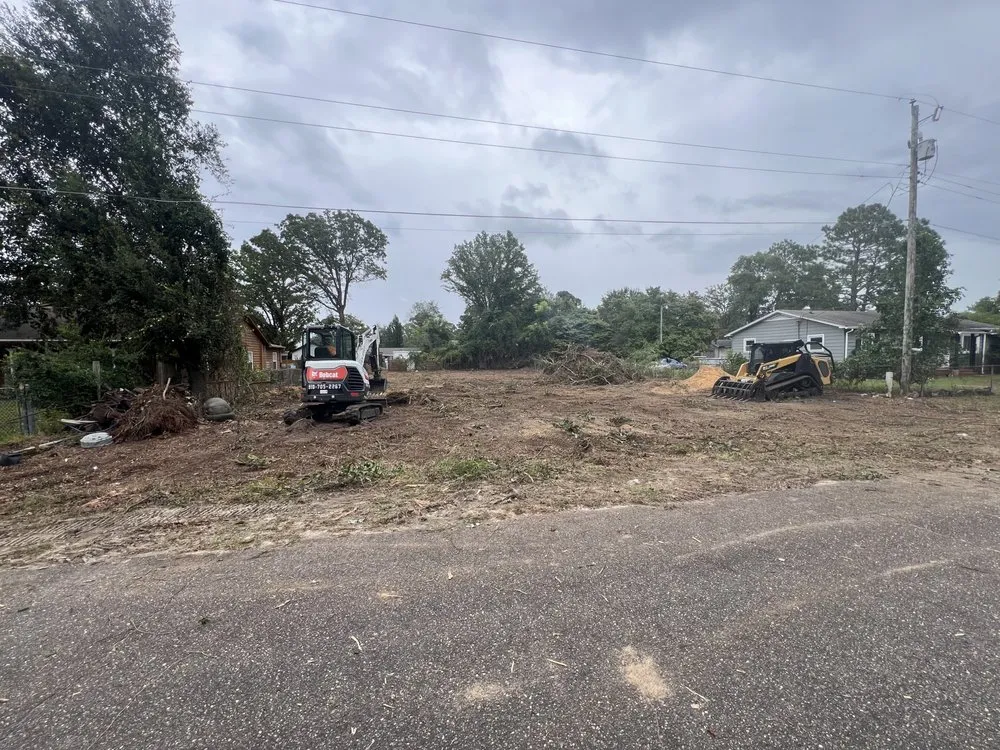 Top-rated lawn care service in Fayetteville, NC - Down to Earth Clearing & Mulching