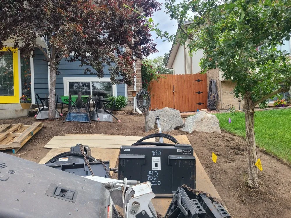 Local yard cleanup service in Wheat Ridge, CO - Down To Earth Designs