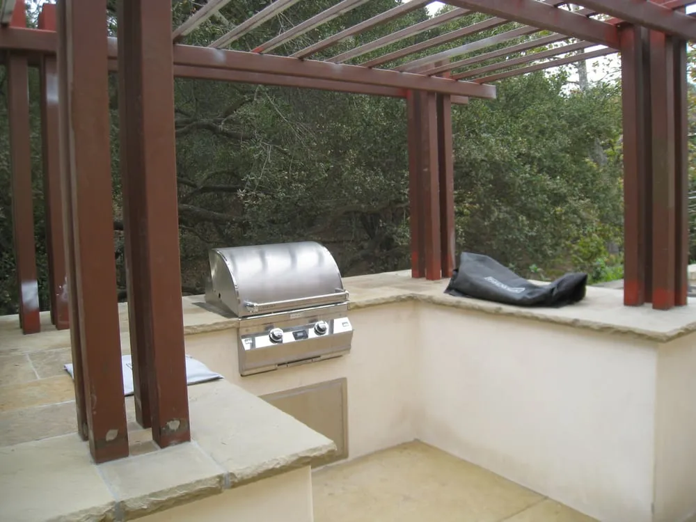 Top-rated landscaping services experts serving Santa Barbara, CA - Down To Earth Landscapes