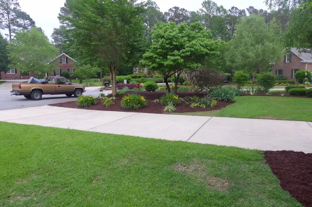 Local outdoor landscaping for homes across Vanceboro, NC - Down to Earth Landscaping