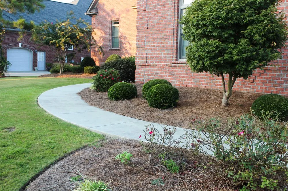 Reliable garden landscaping in Vanceboro, NC by Down to Earth Landscaping