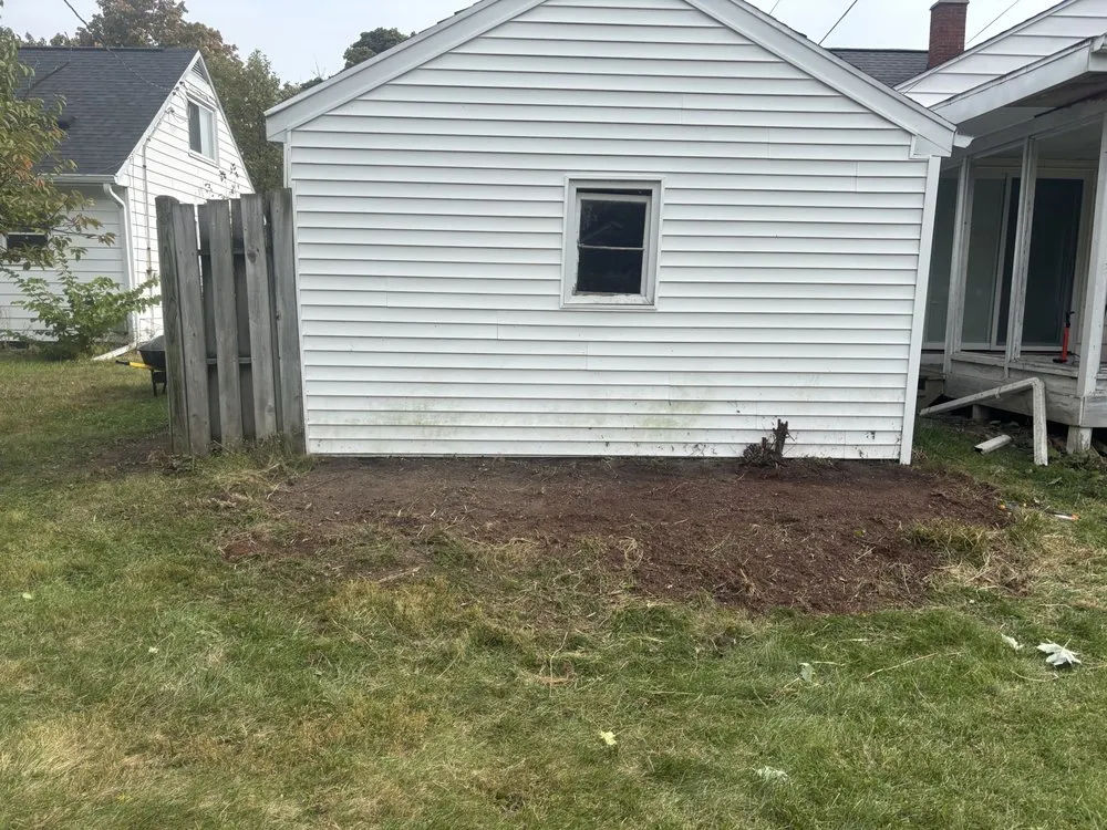 Reliable outdoor landscaping in Eaton Rapids, MI - Down to Earth Lawn Care