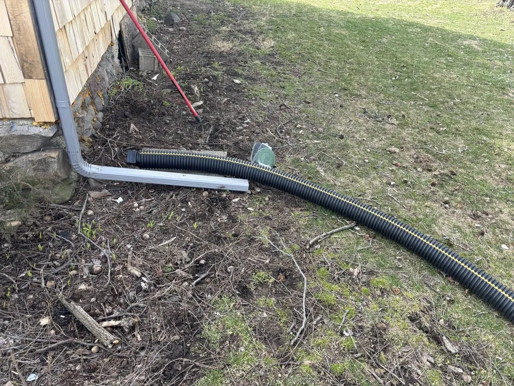 Top-rated lawn care service experts serving Eaton Rapids, MI - Down to Earth Lawn Care