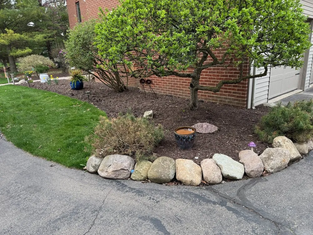 Top-rated lawn care service experts serving Clinton, MI - Down To Earth Services