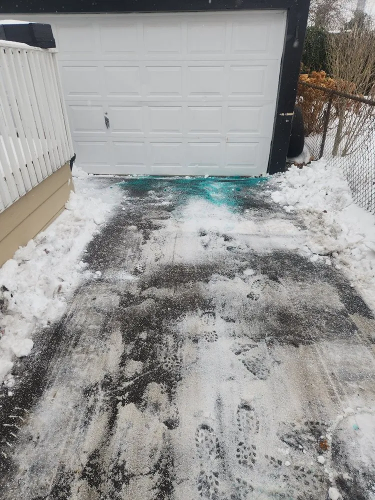 Expert landscape design experts serving Buffalo, NY - Down To Earth snow removal & Landscaping