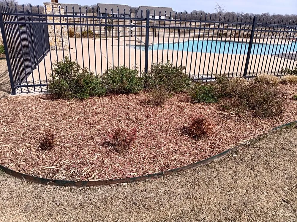 Custom garden landscaping in Pryor, OK by Downings Landscaping & Drains