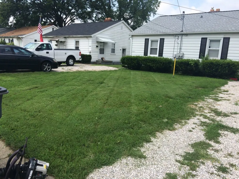 Affordable garden landscaping in Evansville, IN by Downs Pro Lawn Care