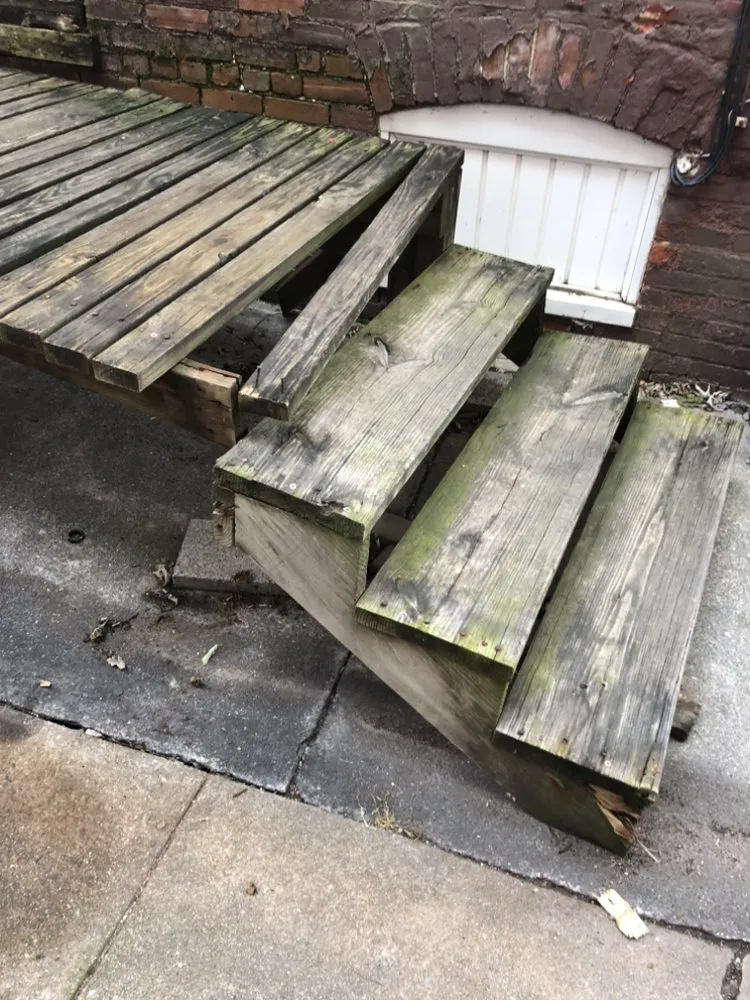 Professional lawn care service in East York, PA by Dowseys Yard Care