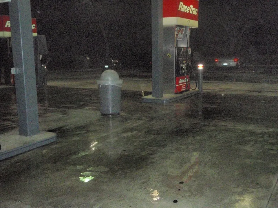 Local lawn care service for residential properties across Orlando, FL - Doyle Land Systems