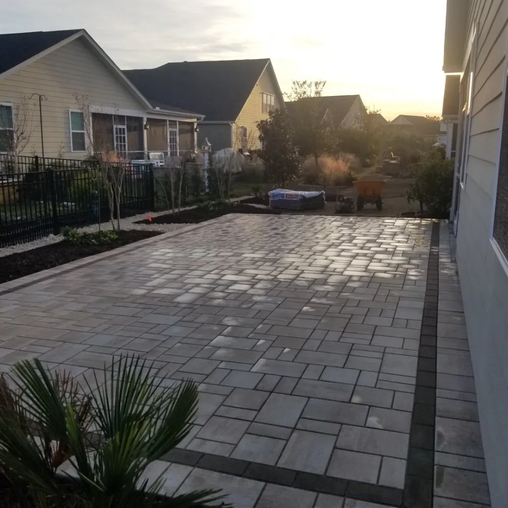 Expert garden landscaping experts serving Myrtle Beach, SC - Dozier Lawn Care