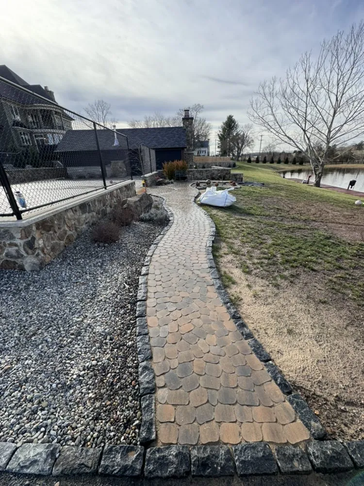 Trusted outdoor landscaping experts serving Richmond, VA - DP Housescaping