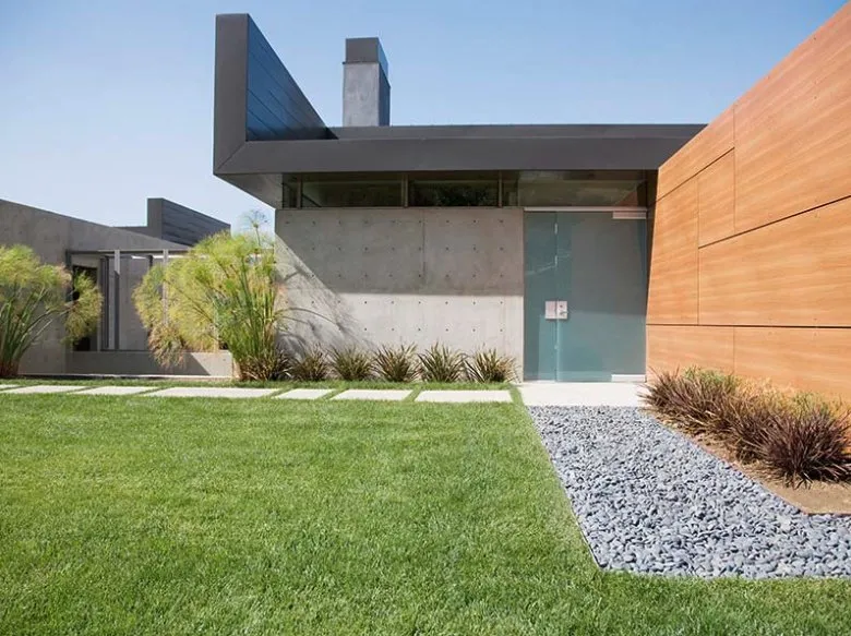 Trusted lawn care service for year-round maintenance in Louisville, TN by DP Lawn Service