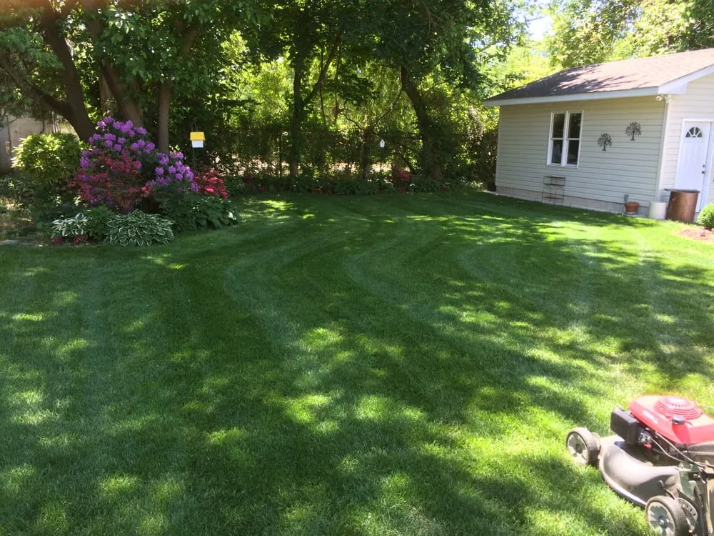 Expert yard maintenance in Hammonton, NJ - D.P.A Lawns & Landscaping LLC.