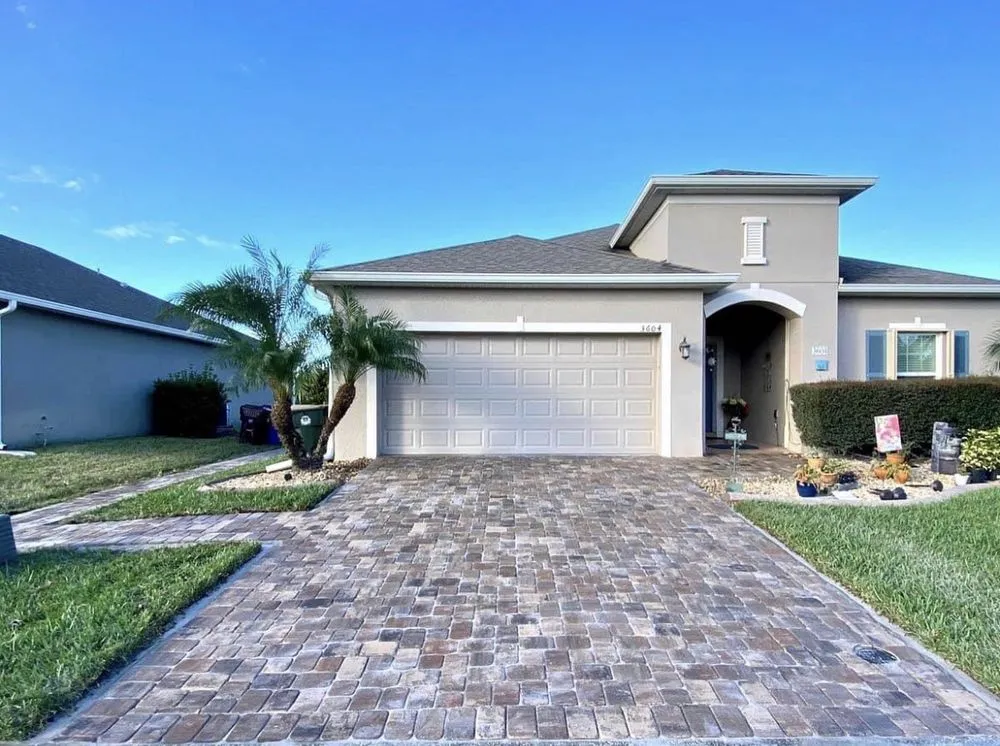 Local landscaping services in Winter Garden, FL by D&R Construction