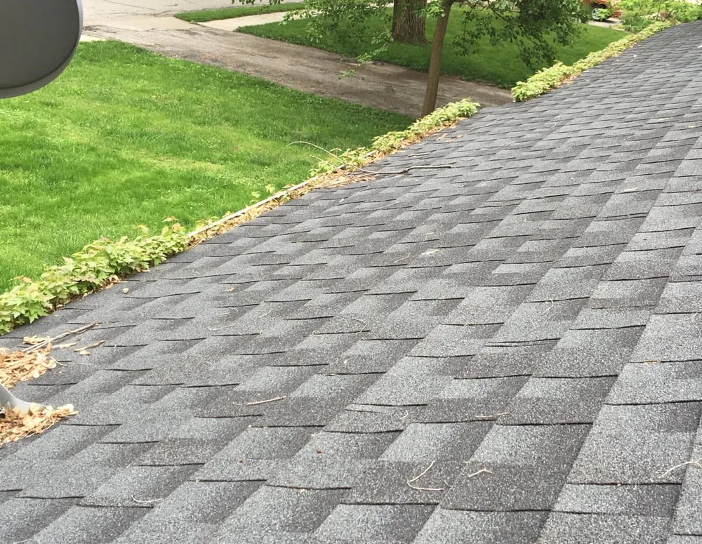 Expert lawn mowing service experts serving Shawnee, KS - Dr D Lawn Care