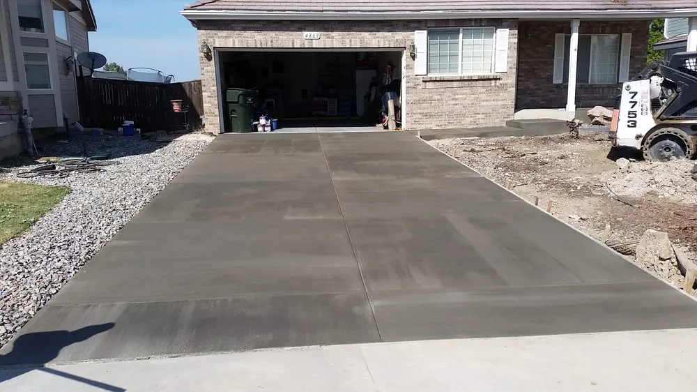 Custom outdoor landscaping in Morrison, CO - D&R Finishing Touch