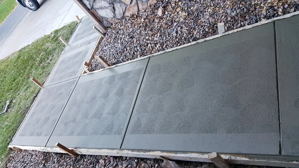 Trusted lawn care service in Morrison, CO - D&R Finishing Touch