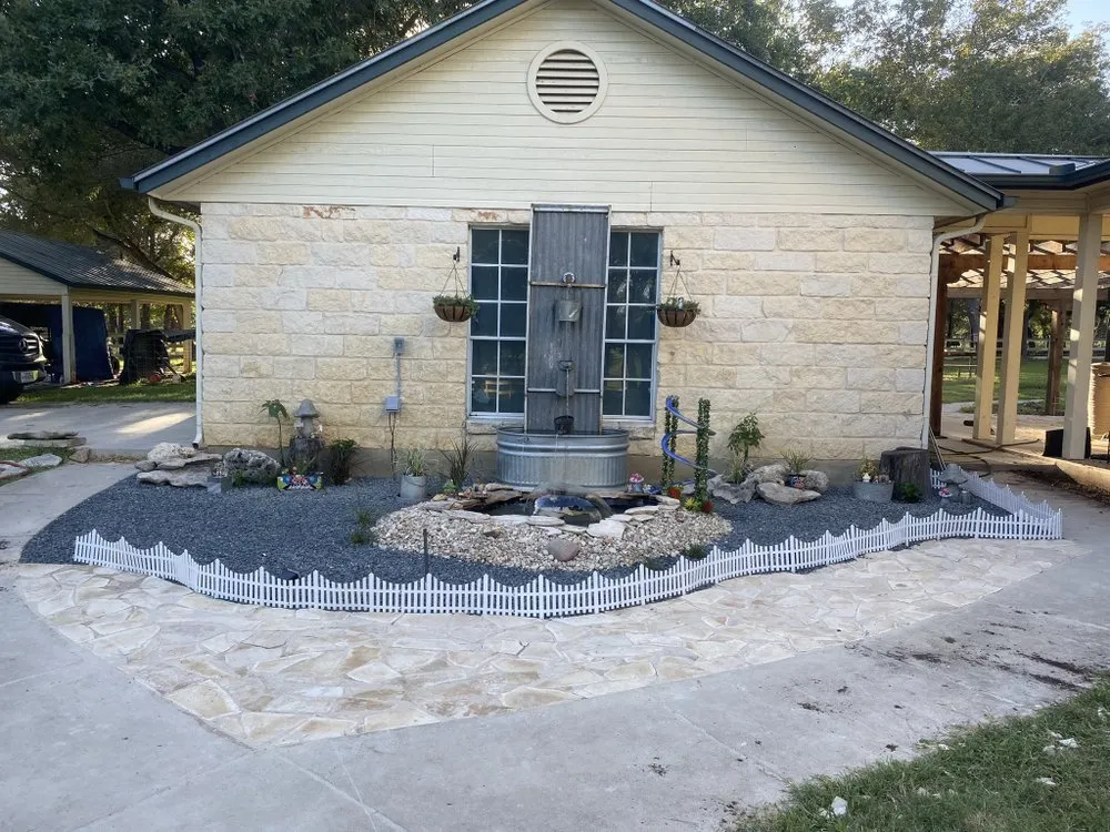 Professional yard cleanup service with custom design across La Vernia, TX - Dr Green thumb Lawn and Home Care