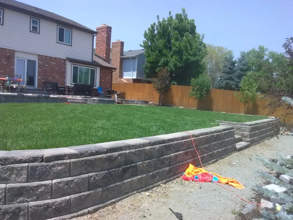 Local lawn mowing service in Denver, CO - Dr Green Thumbs Handy Man Service