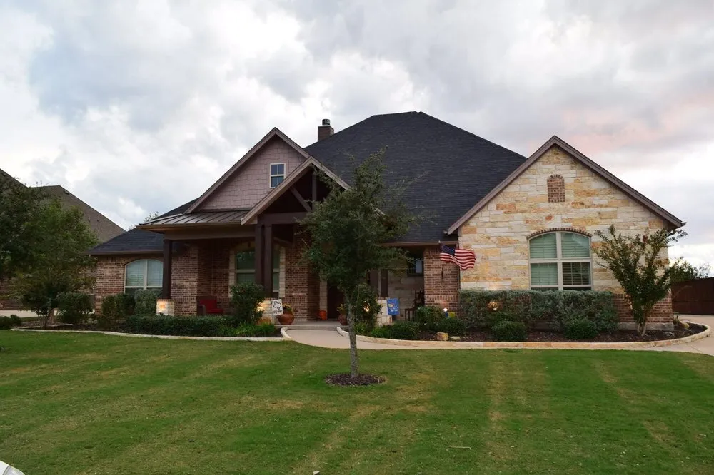 Professional yard maintenance for outdoor upgrades across Burleson, TX - D&R Landscape Management