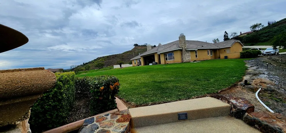 Custom yard cleanup service in Lake Elsinore, CA - D&R Landscaping and More