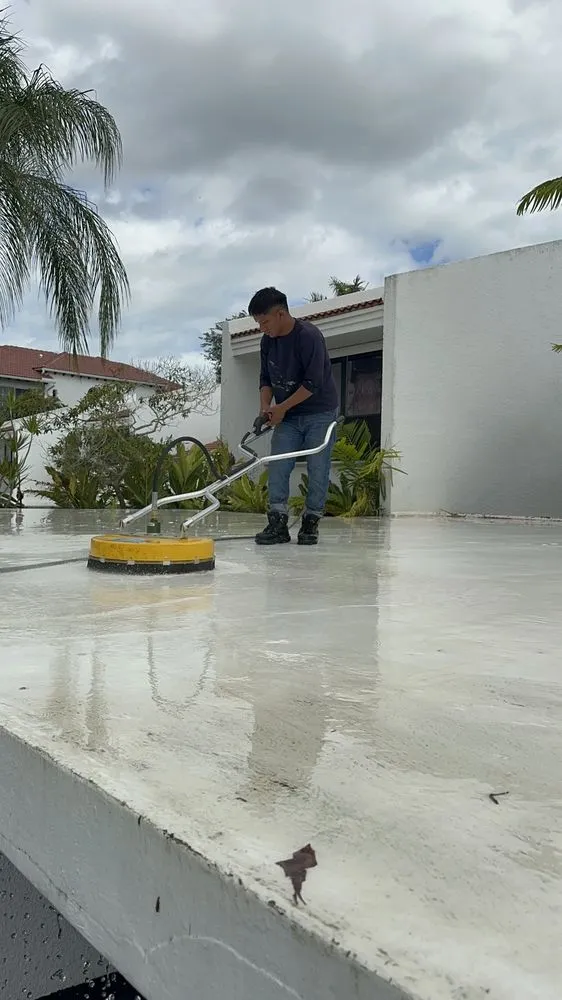 Professional garden landscaping experts serving Fort Pierce, FL - DR Lawn Services