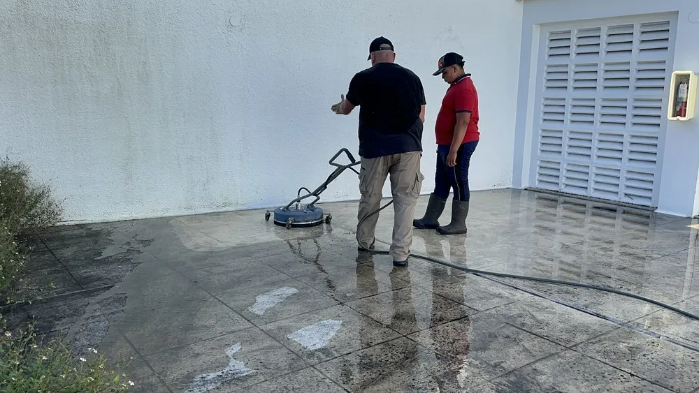 Affordable residential landscaping in Fort Pierce, FL by DR Lawn Services