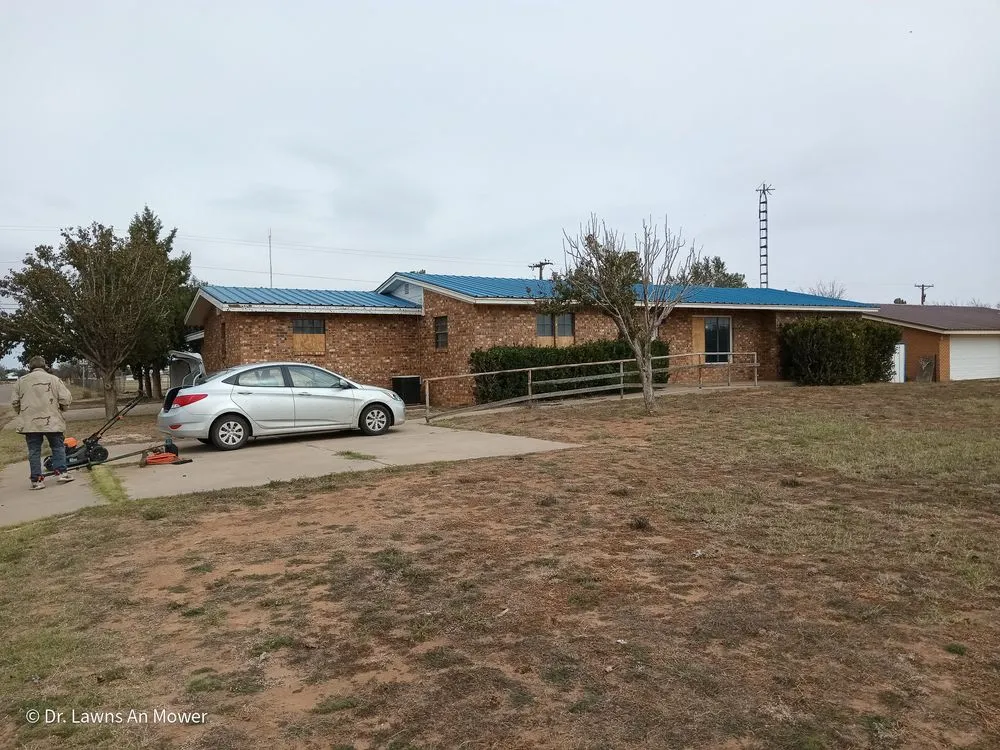 Reliable yard cleanup service in Lubbock, TX - Dr. Lawns An Mower