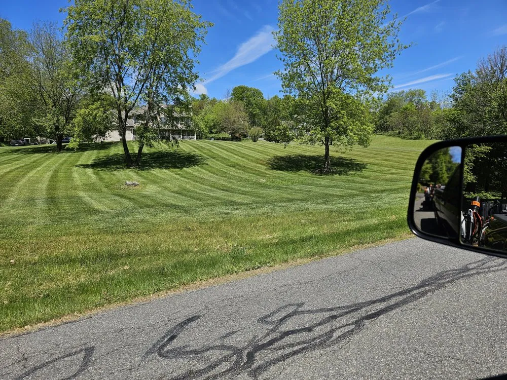 Top-rated lawn mowing service experts serving Wantage, NJ - D&R Outdoor Services