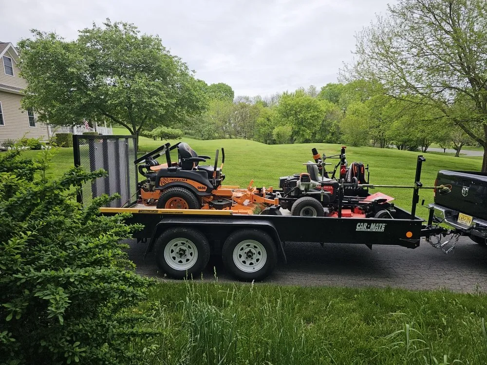 Local lawn care service for homes in Wantage, NJ by D&R Outdoor Services