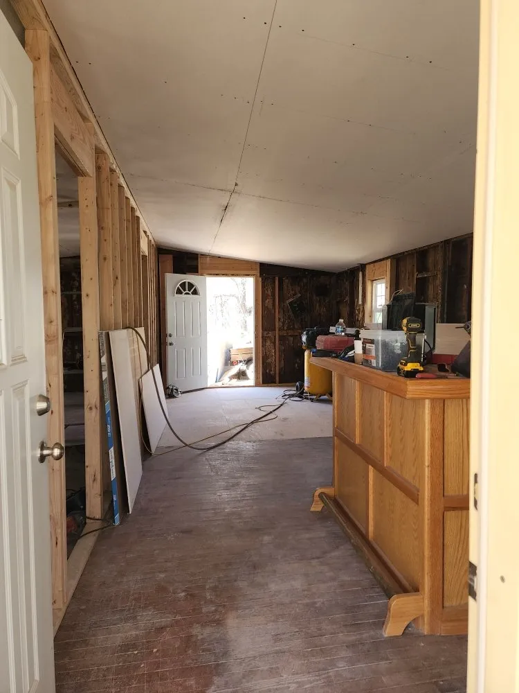Custom yard maintenance in Strong City, KS - D&R Repair and Demo