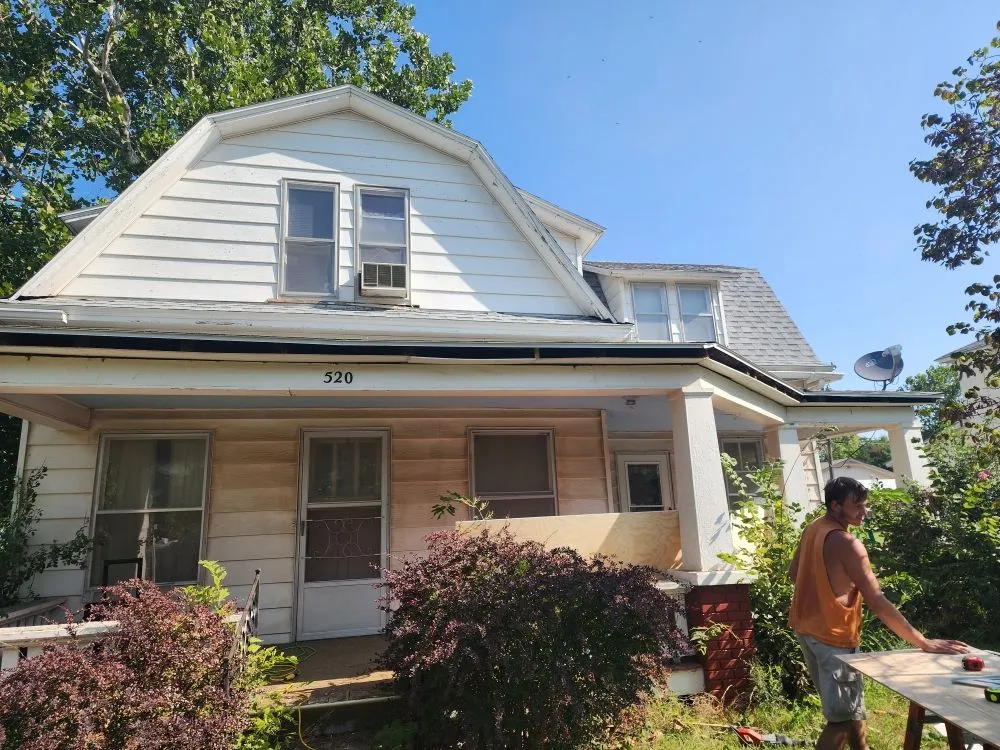 Custom yard maintenance in Strong City, KS - D&R Repair and Demo
