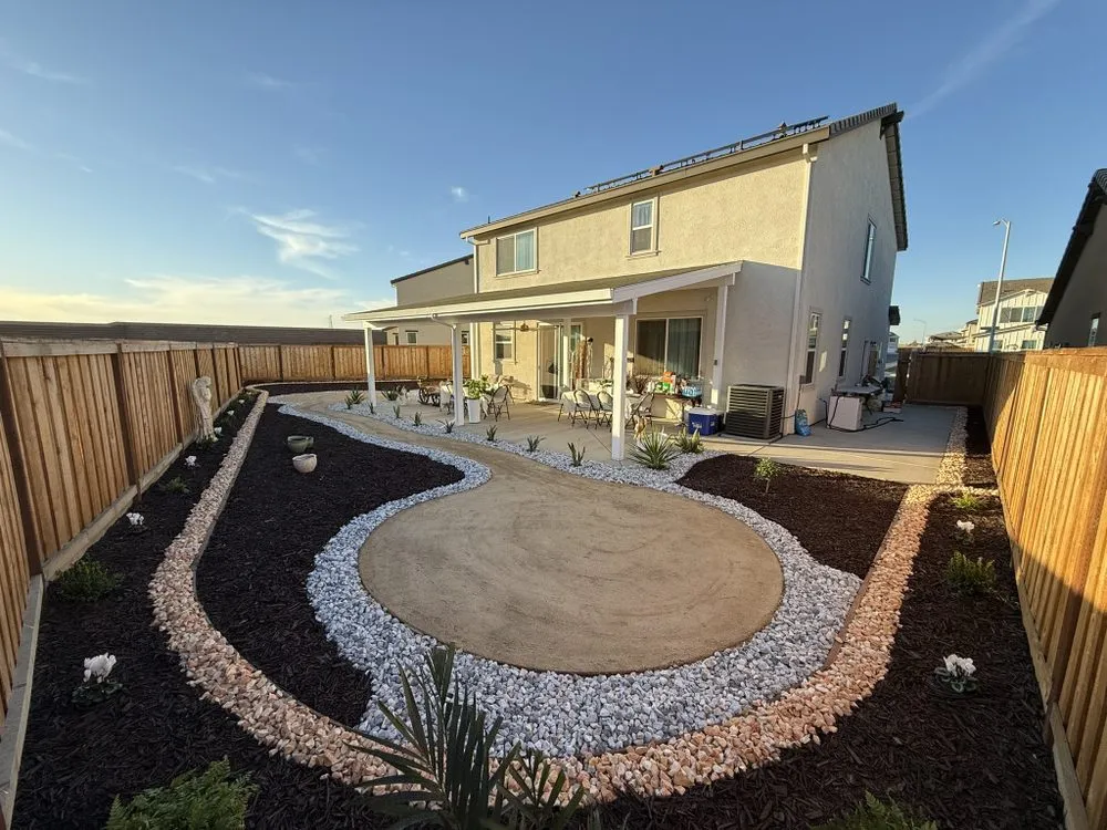 Custom yard cleanup service experts serving Stockton, CA - Drago