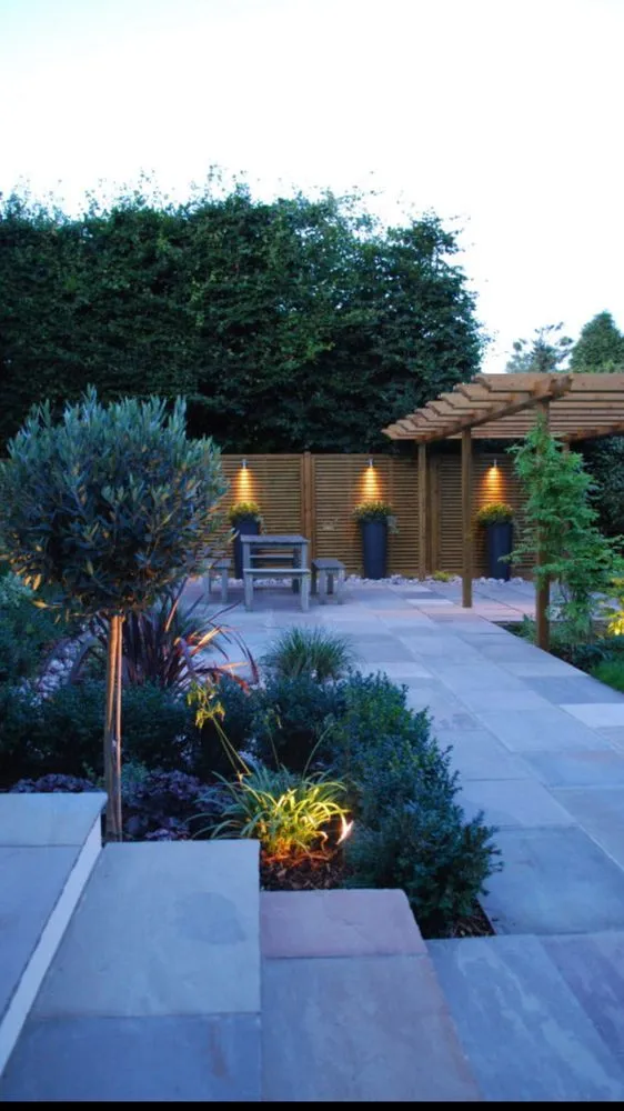 Reliable garden landscaping in Speonk, NY by Dragonfly Landscape Design