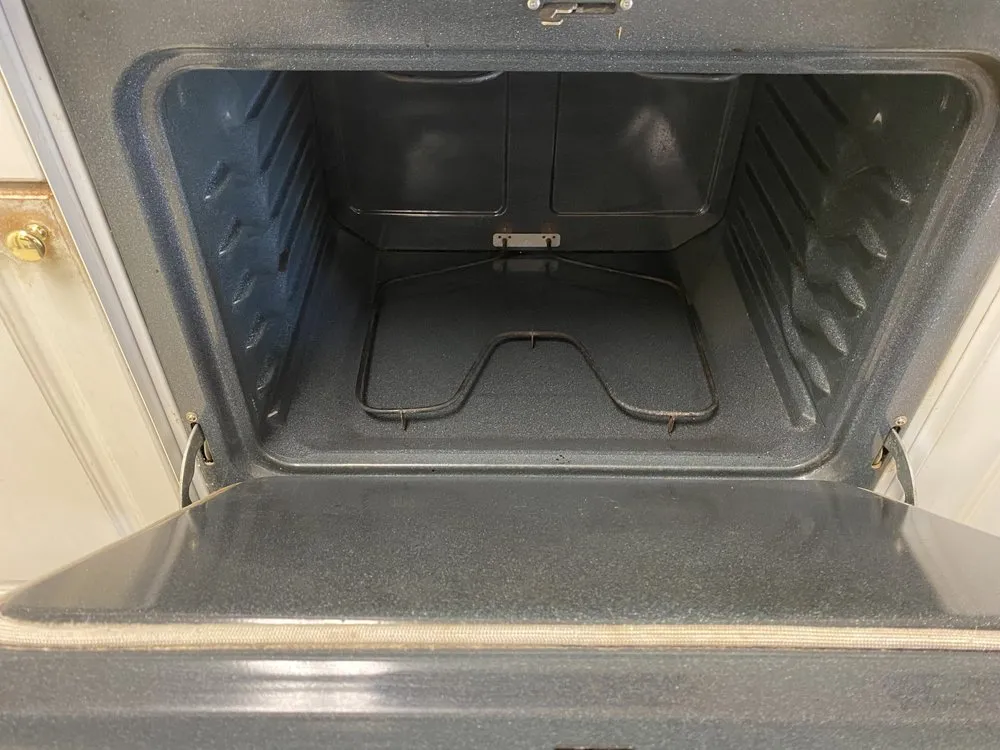 Custom lawn care service in Newport News, VA by Dragon's Gate Cleaning