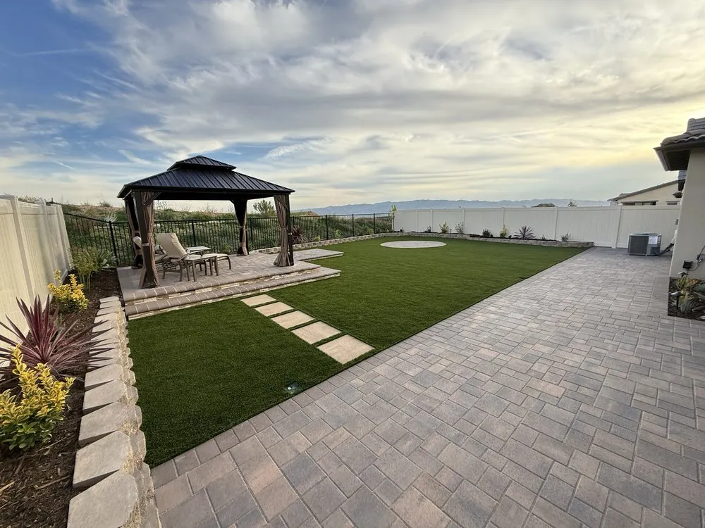 Reliable yard maintenance in Santa Clarita, CA by Dramatic Landscaping