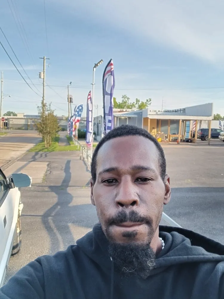 Expert outdoor landscaping with custom design across Kenner, LA - DRB